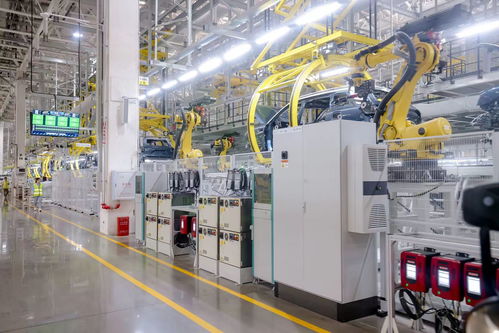 問界M9加速跑，賽力斯超級工廠鑄就卓越，汽車零配件零售助力無憂駕駛